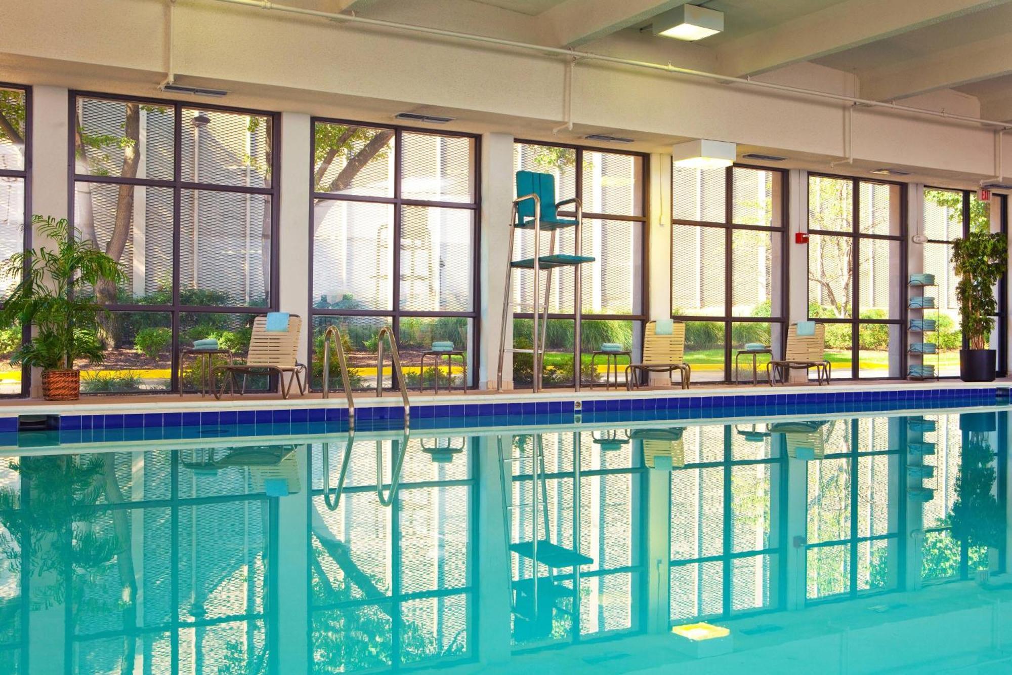 Courtyard By Marriott Alexandria Pentagon South Hotel Ngoại thất bức ảnh